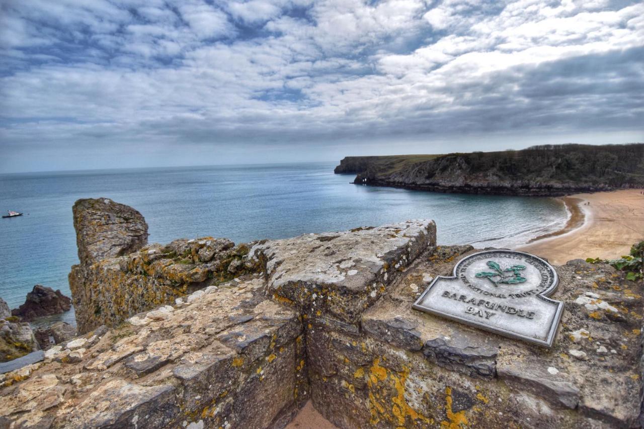 Freshwater East, Pemborkeshire Hodgeston